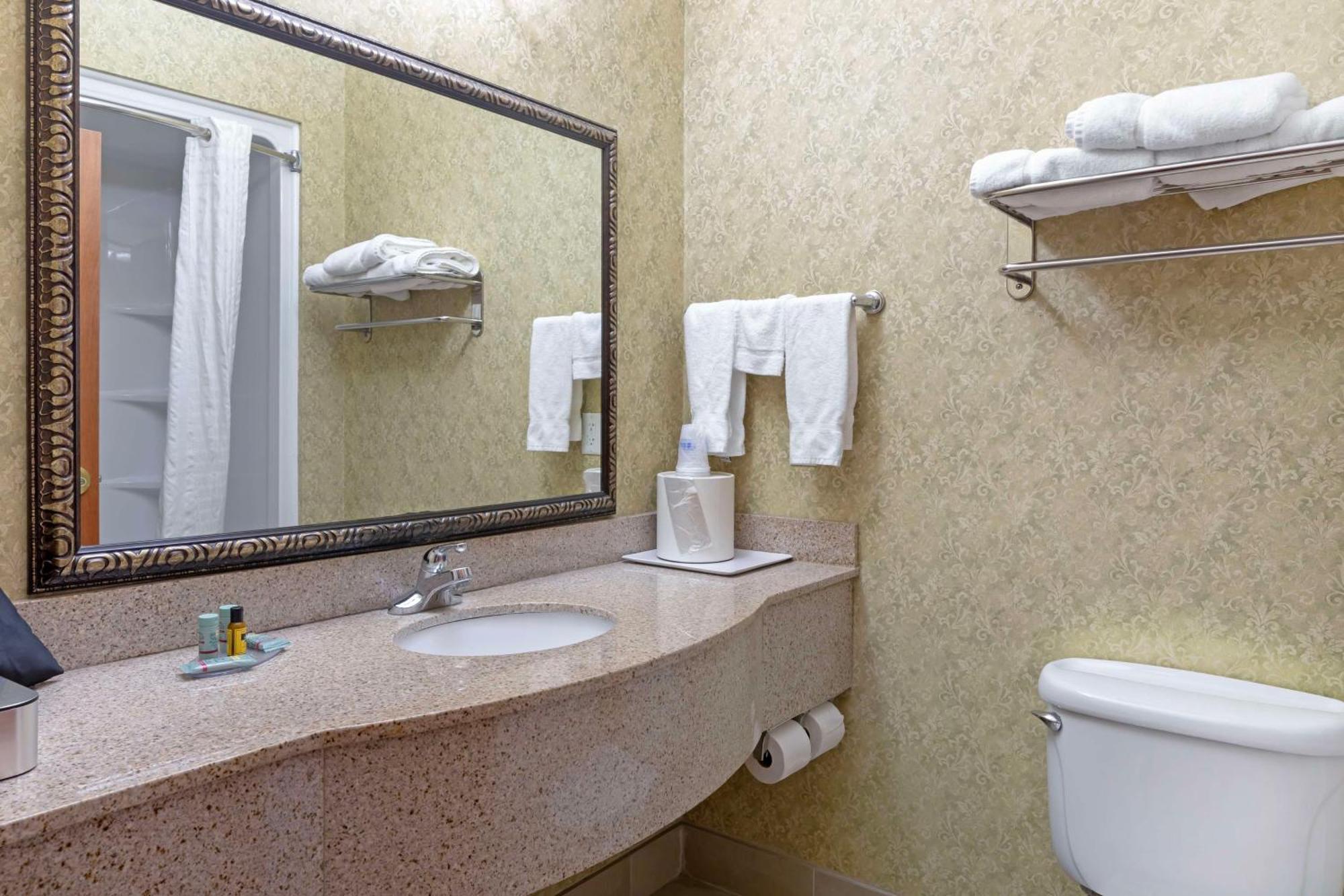 Best Western Plus Bradbury Inn&Suites Waycross Exterior foto
